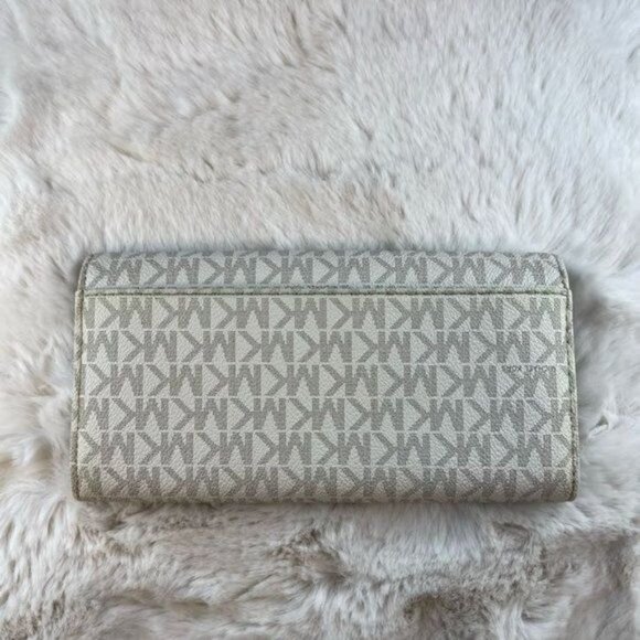 Michael Kors Fulton MK Logo White Leather Wallet - Picture 5 of 5